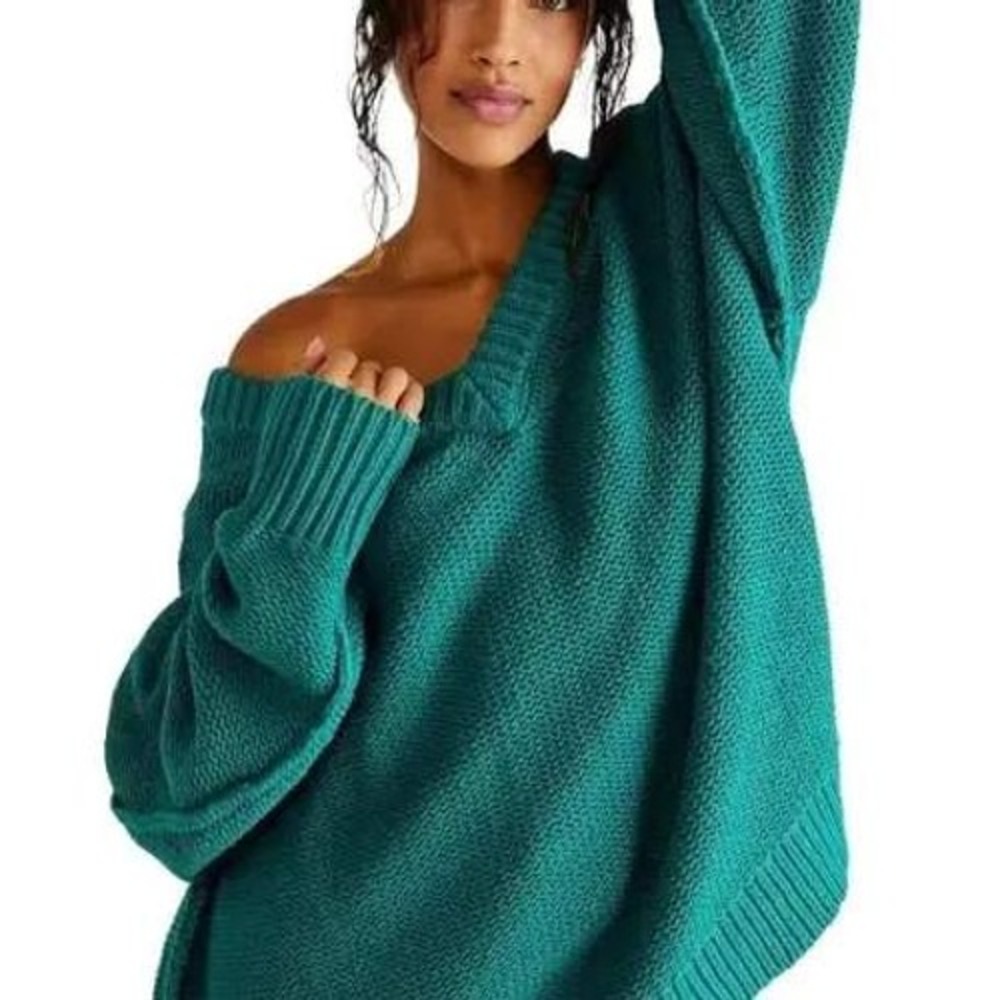 Free People Brookside V-Neck Sweater Jade Green Teal Oversized Chunky Knit Mediu